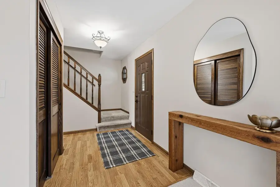 4390 S Longview DRIVE, New Berlin, WI 53151 - #3