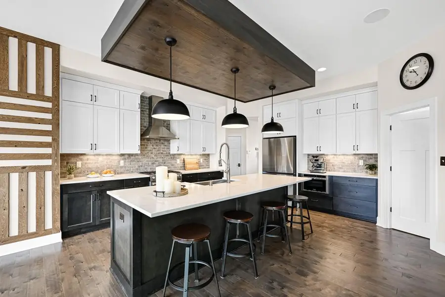 N65W15789 Fox Meadow DRIVE, Menomonee Falls, WI 53051 - #3