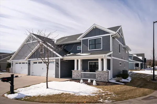 329 River POINT, La Crosse, WI 54601