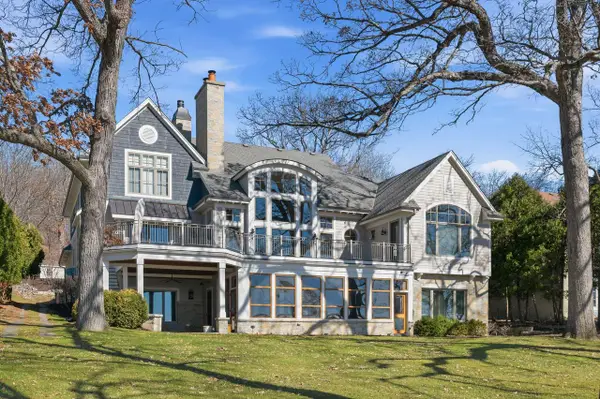 N30W28853 W Lakeside DRIVE, Pewaukee, WI 53072