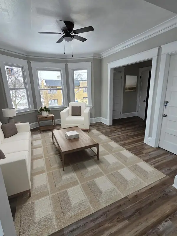 3266 N 17th STREET, Milwaukee, WI 53206