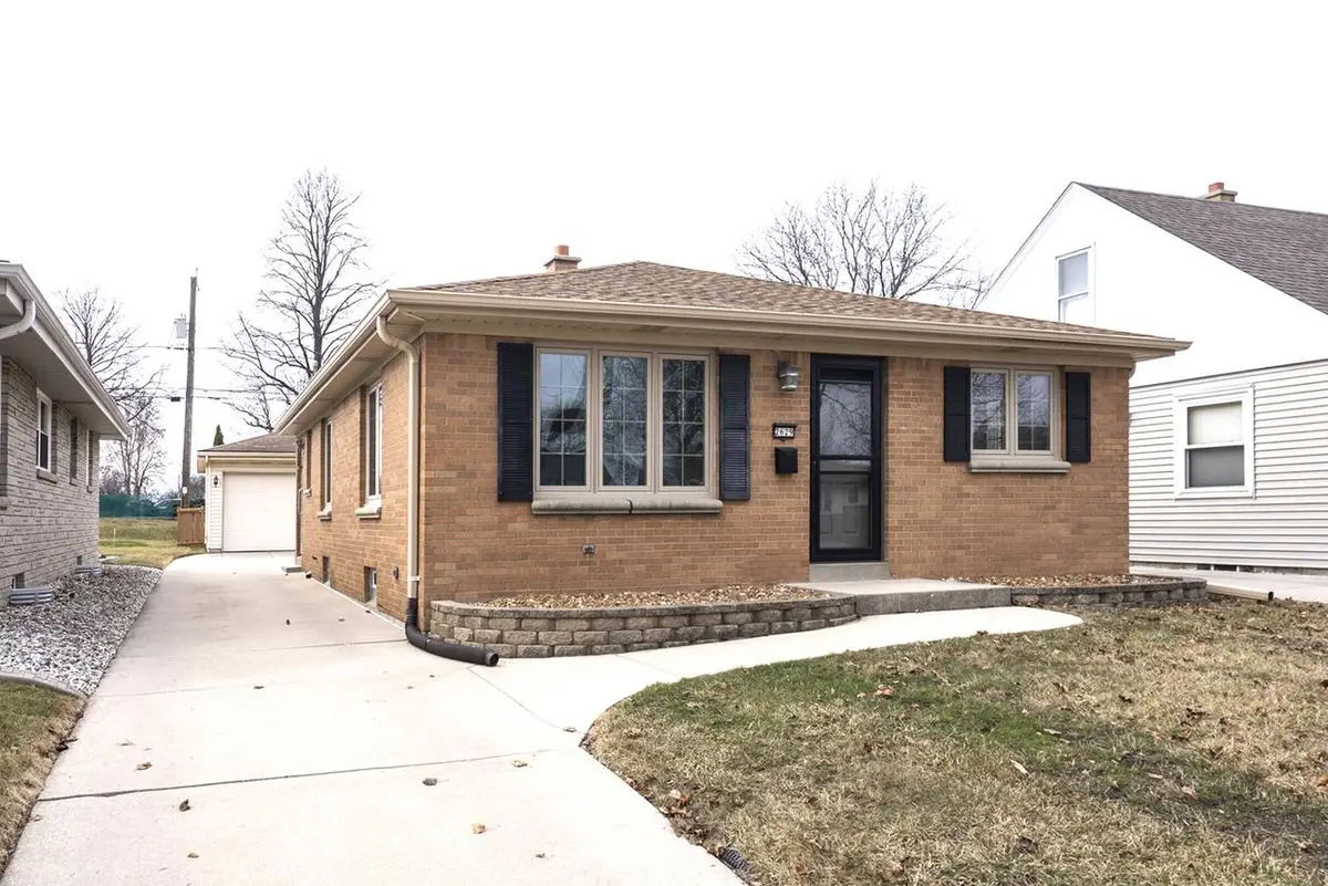2629 S 94th STREET, West Allis, WI 53227 - #1