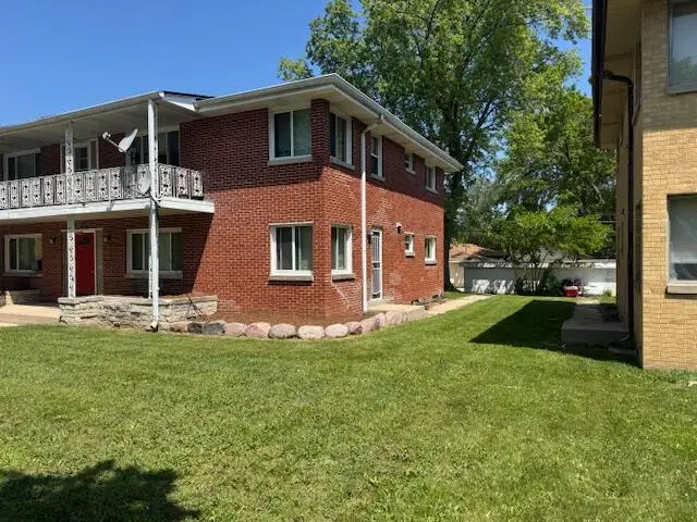 8636 W Congress STREET, Milwaukee, WI 53225 - #2