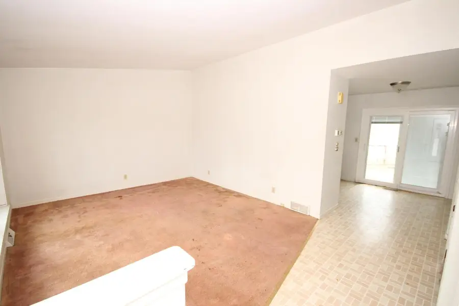 8645 S Riverton ROAD, Oak Creek, WI 53154 - #2