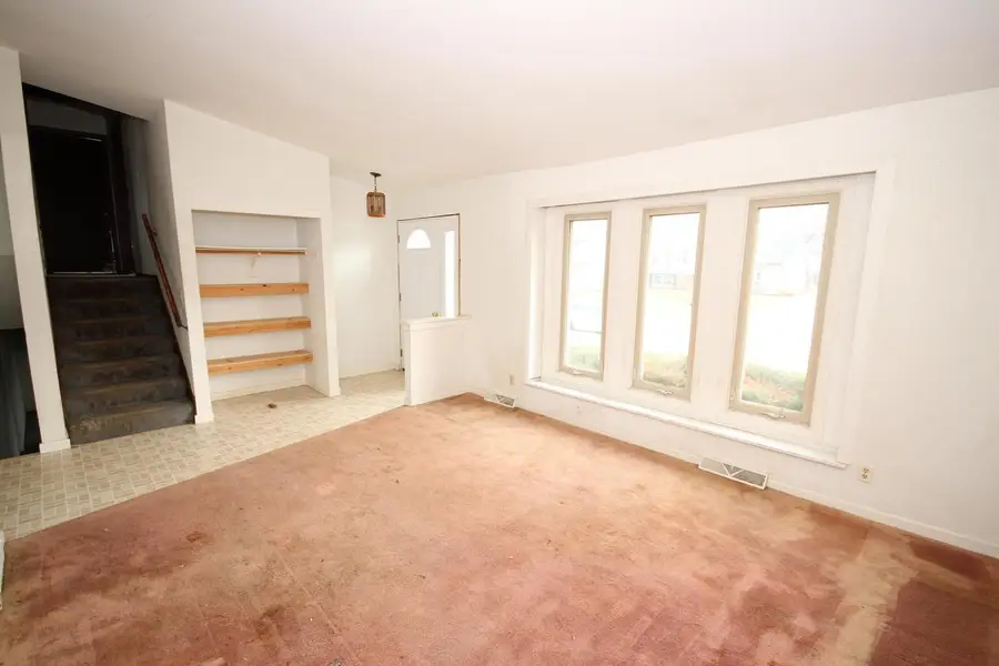 8645 S Riverton ROAD, Oak Creek, WI 53154 - #3