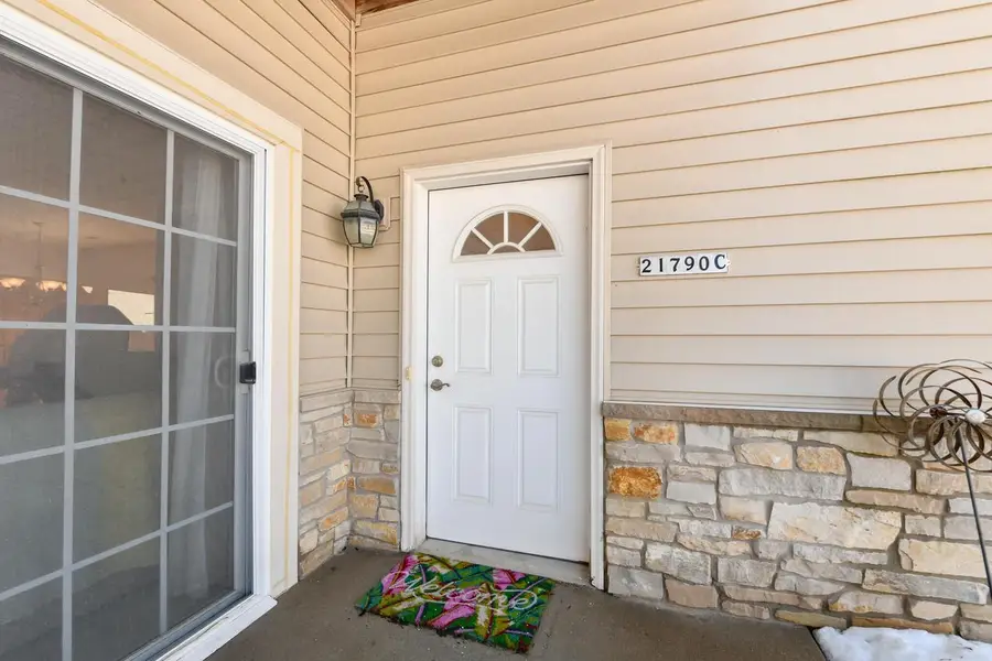 21790 N Weather Edge CIRCLE #C, Lannon, WI 53046 - #3