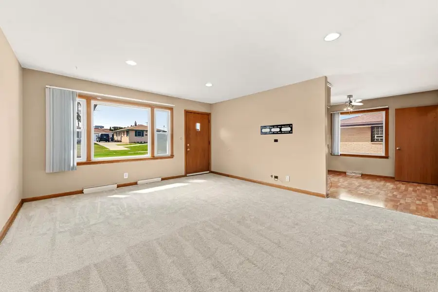 4858 S 26th STREET, Milwaukee, WI 53221 - #3