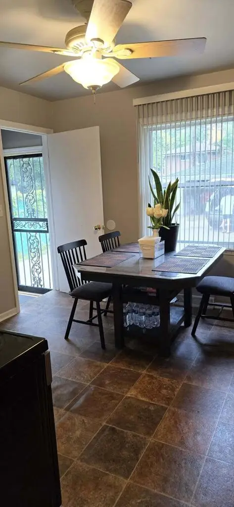 5837 N 62nd STREET, Milwaukee, WI 53218 - #3