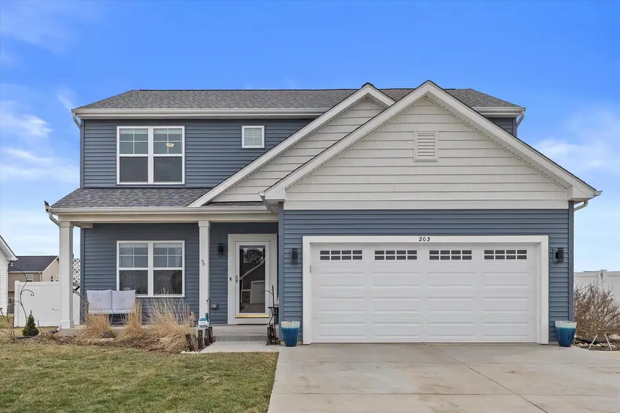 203 Linden LANE, Delavan, WI 53115 - #2