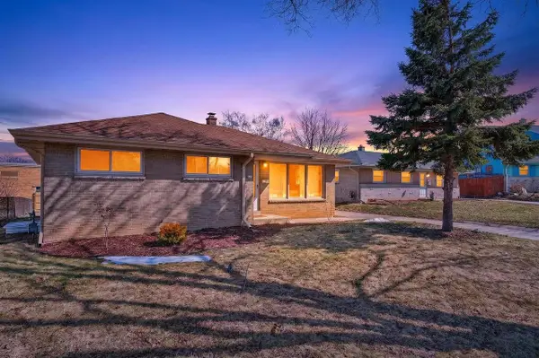 4648 S 14th STREET, Milwaukee, WI 53221