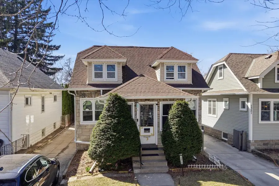 1317 N 57th STREET, Milwaukee, WI 53208 - #2