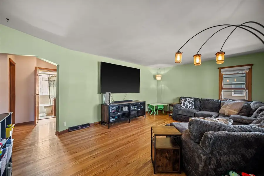 3343 E Ryan ROAD, Oak Creek, WI 53154 - #3