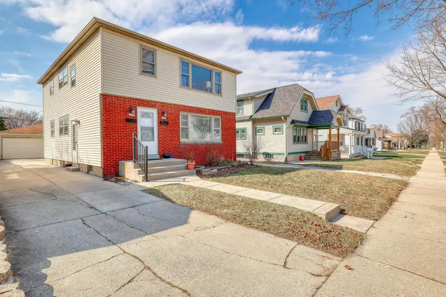 2125 S 97th STREET, West Allis, WI 53227 - #3