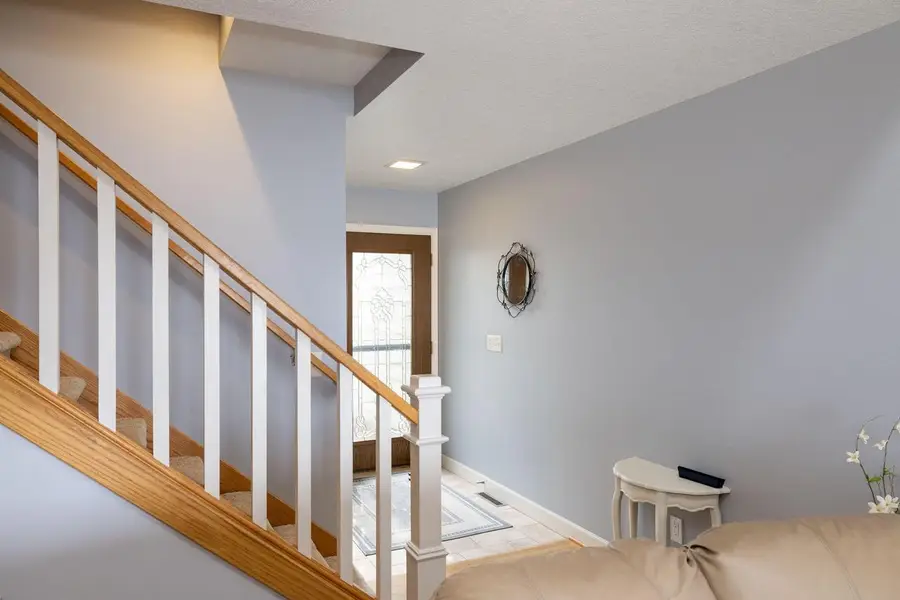 404 Gillette STREET #B, La Crosse, WI 54603 - #2