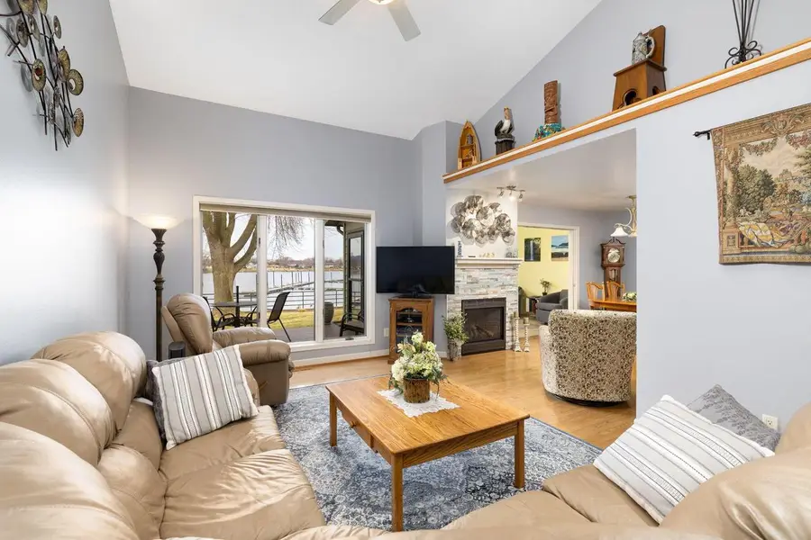 404 Gillette STREET #B, La Crosse, WI 54603 - #3