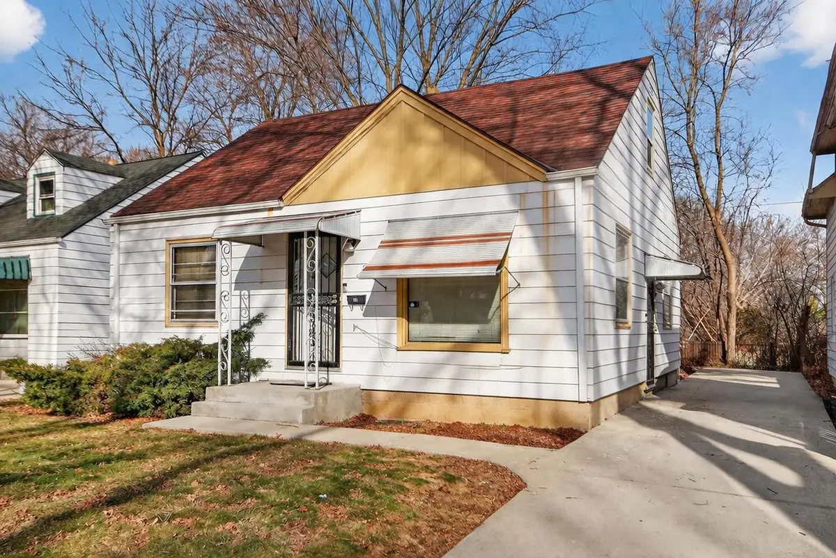 5238 N 53rd STREET, Milwaukee, WI 53218 - #1