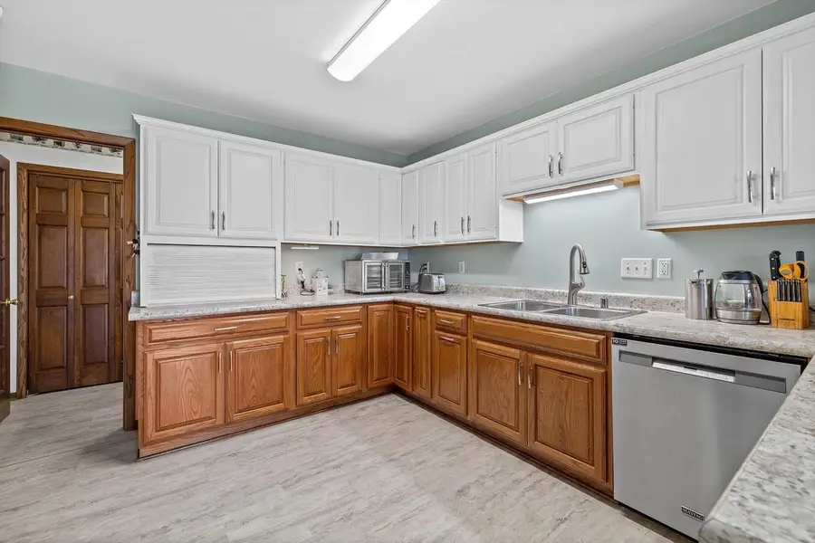 2558 N Green Bay ROAD, Mount Pleasant, WI 53406 - #3