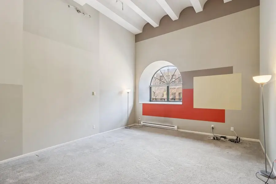 270 E Highland AVENUE #223, Milwaukee, WI 53202 - #3