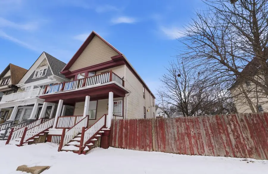 2631 N 33rd STREET #2633, Milwaukee, WI 53210 - #2