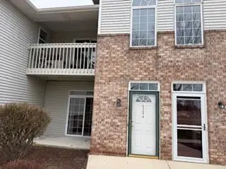 4754 W Maple Leaf CIRCLE, Greenfield, WI 53220