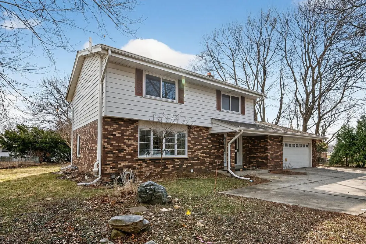 6950 N Green Bay AVENUE, Glendale, WI 53209 - #1