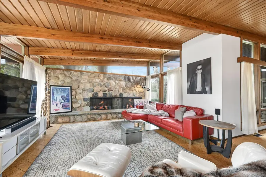 8925 N Maitland ROAD, Bayside, WI 53217 - #3