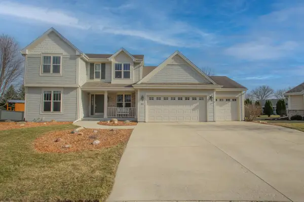 805 Red Fox COURT, Watertown, WI 53094