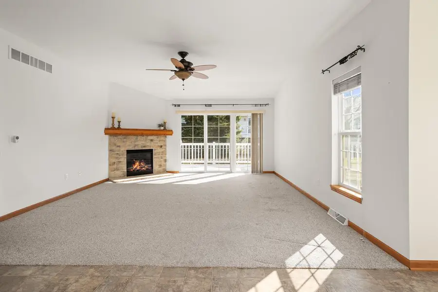 617 Hickory Hollow ROAD #A, Waterford, WI 53185 - #3