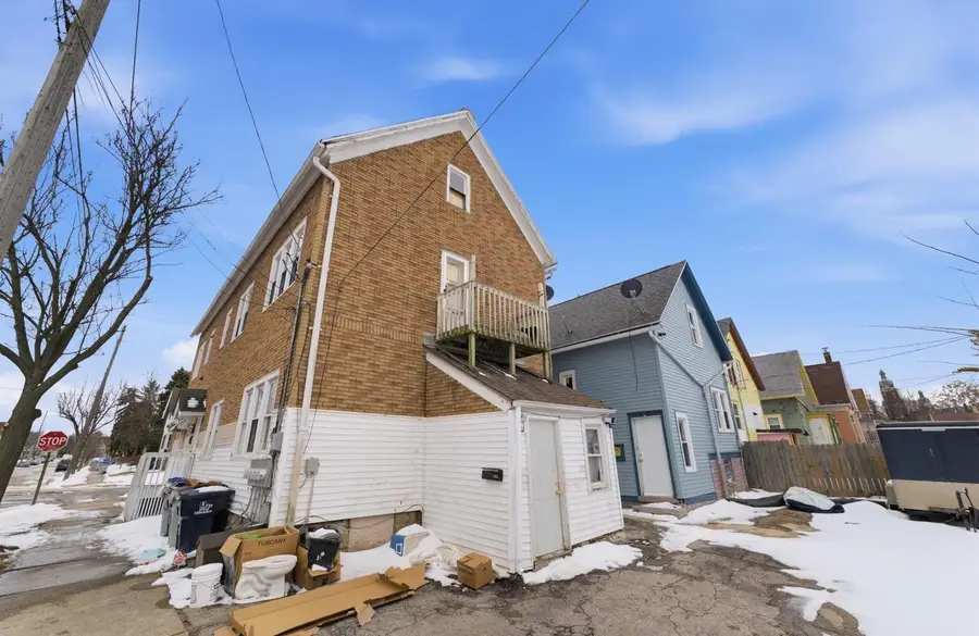1541 S Union STREET, Milwaukee, WI 53204 - #3
