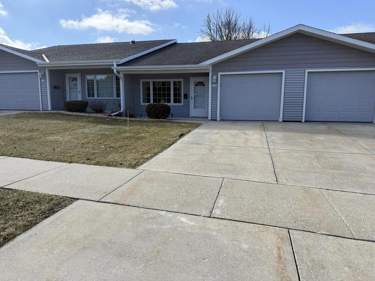 1159 Stillwater LANE, Hartford, WI 53027 - #1