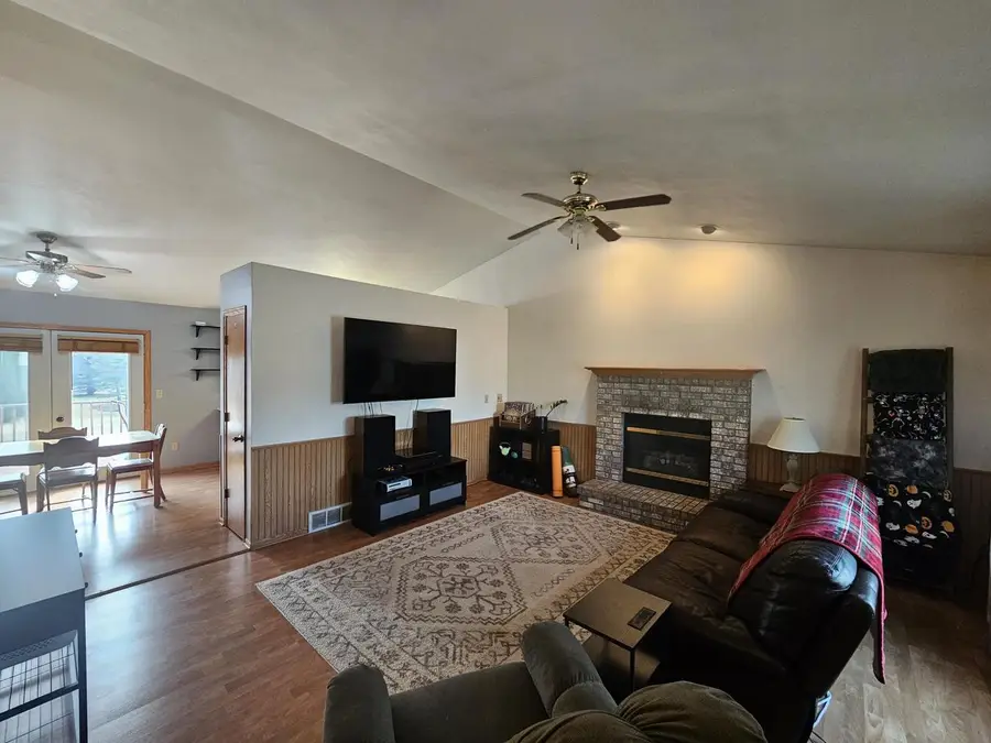 1016 Springs ROAD, Fond Du Lac, WI 54935 - #2