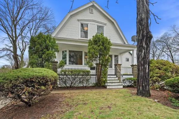 4109 S Whitnall AVENUE, Milwaukee, WI 53207