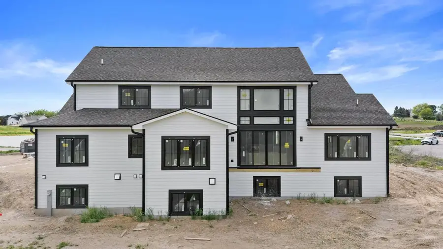W257N5916 Autumn WAY, Lisbon, WI 53089 - #2