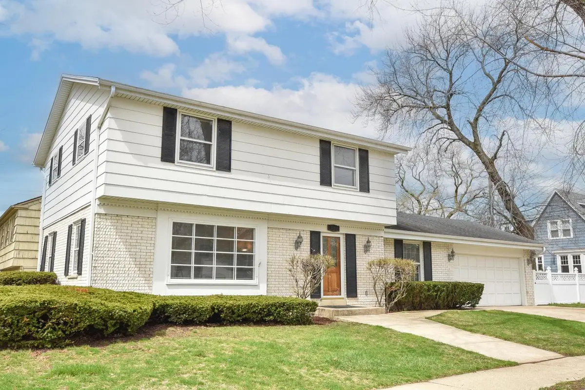 5801 N Lake DRIVE, Whitefish Bay, WI 53217 - #1