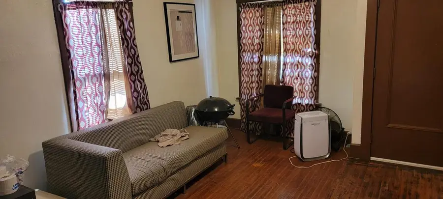 2020 W Hopkins STREET, Milwaukee, WI 53206 - #2