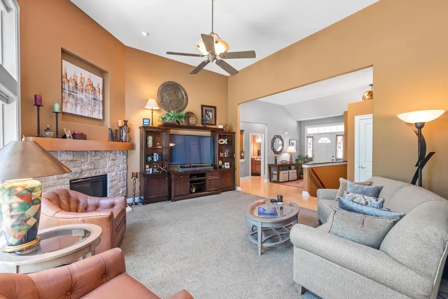 420 Cobblestone COURT, Slinger, WI 53086 - #2