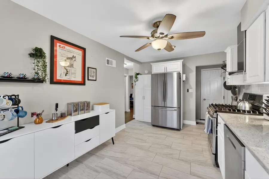 321 S 63rd STREET, Milwaukee, WI 53214 - #3