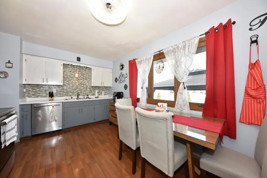 W205N17038 Parkview DRIVE, Jackson, WI 53037 - #2