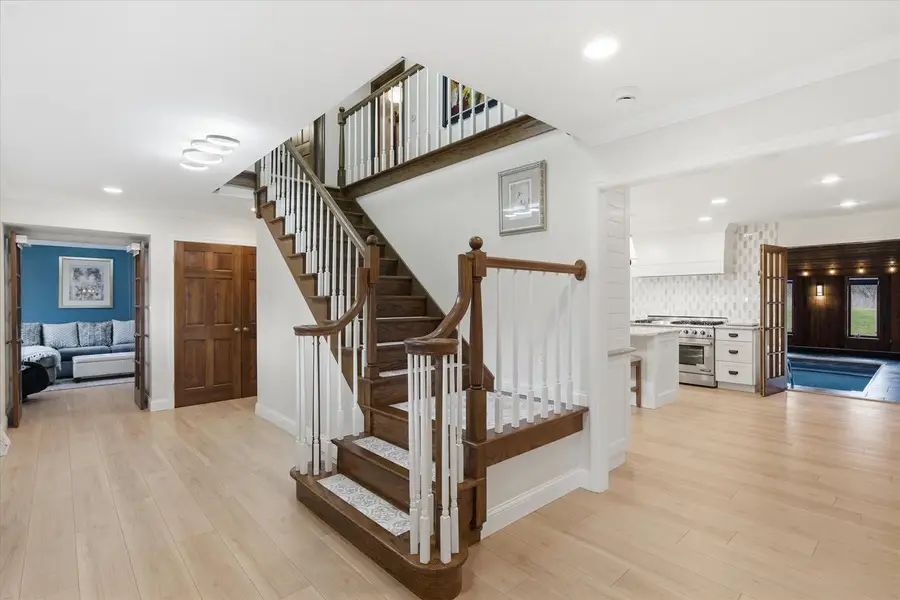 10270 N Range Line COURT, Mequon, WI 53092 - #2