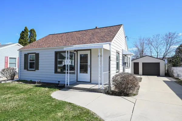 812 S 109th STREET, West Allis, WI 53214