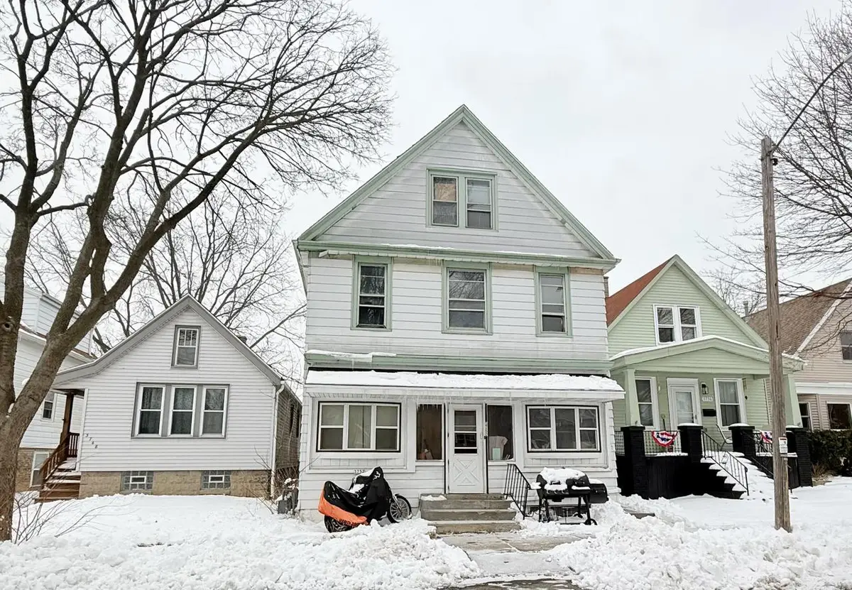 3752 E Pulaski AVENUE, Cudahy, WI 53110 - #1