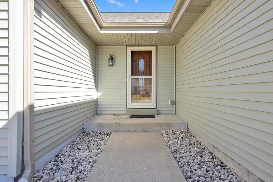 1280 Orchard CIRCLE, Oconomowoc, WI 53066 - #2