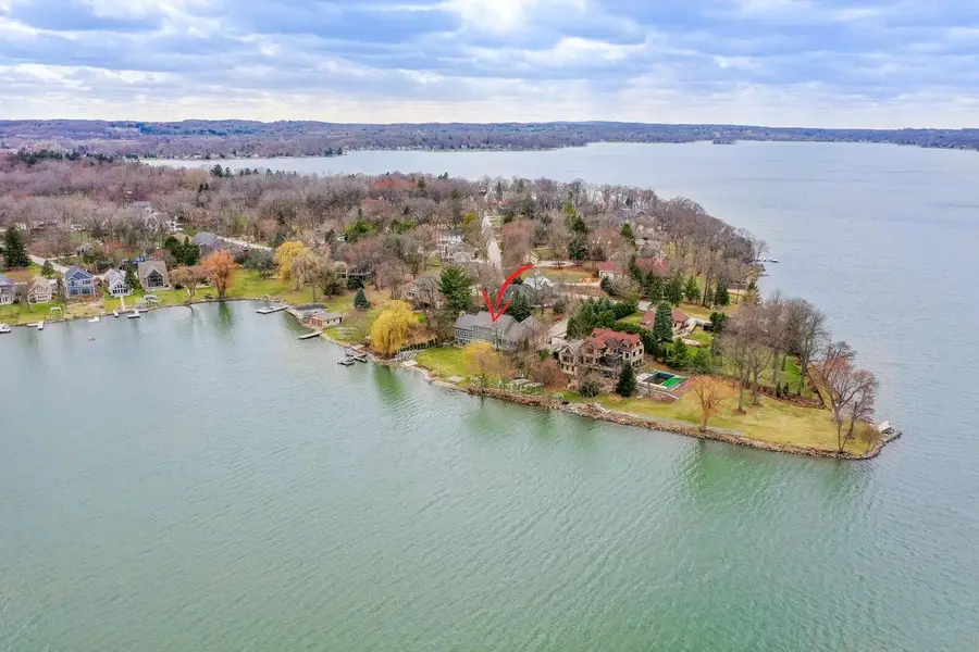 W277N3016 Rocky Point ROAD, Pewaukee, WI 53072 - #2