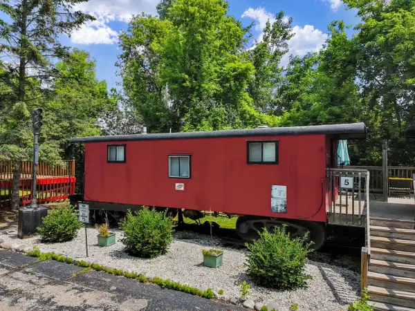 301 E Townline ROAD, Lake Geneva, WI 53147