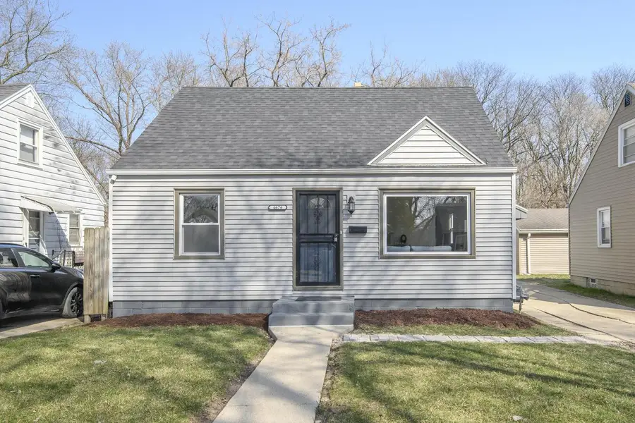 4676 N 46th STREET, Milwaukee, WI 53218 - #2