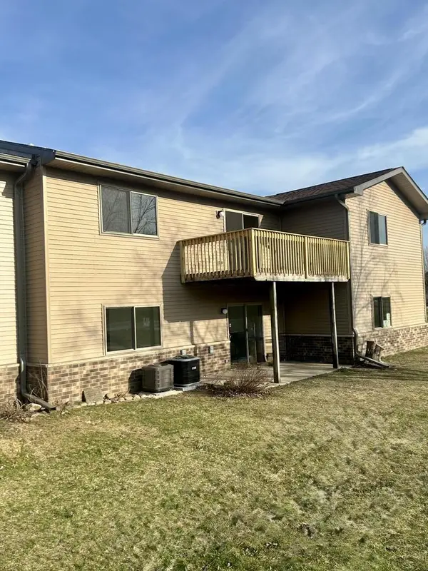 1011 S 2nd STREET #3, Delavan, WI 53115