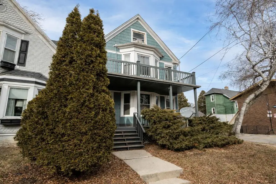 1712 E Park PLACE #1714, Milwaukee, WI 53211 - #2