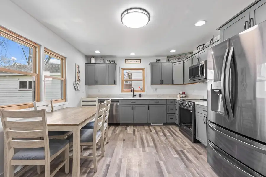 128 Roosevelt STREET, Valders, WI 54245 - #2