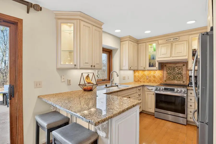 N68W14724 Prudence DRIVE, Menomonee Falls, WI 53051 - #3