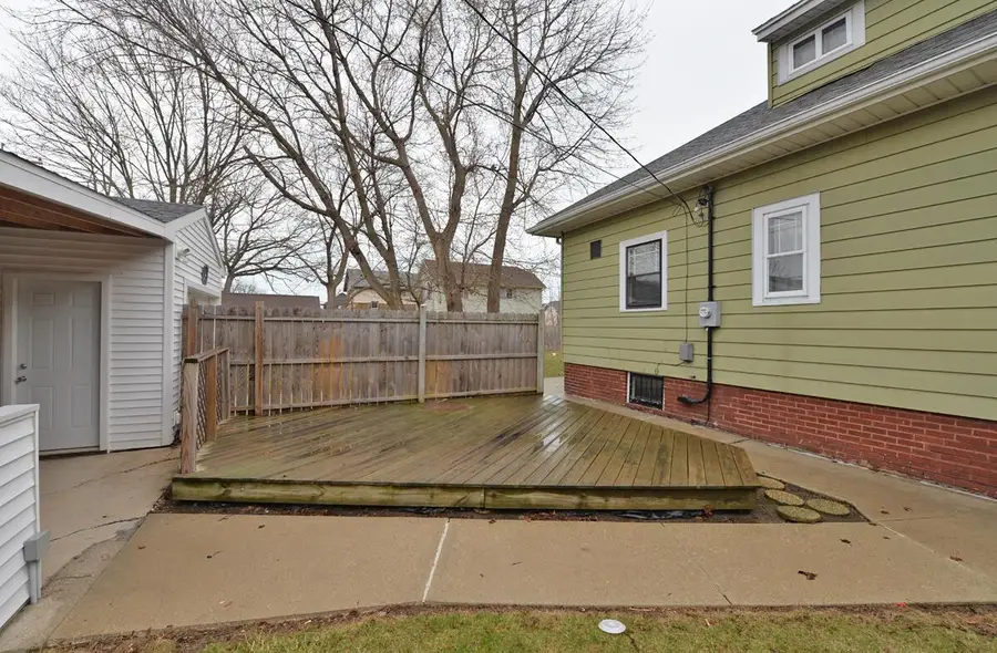 2000 Slauson AVENUE, Racine, WI 53403 - #2